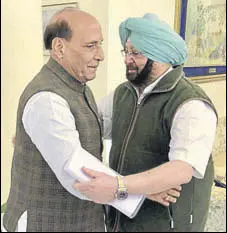  ?? HT PHOTO ?? Union home minister Rajnath Singh with Punjab CM Captain Amarinder Singh in Chandigarh on Tuesday.