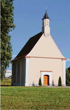  ?? Foto: Sandra Baumberger ?? Die Gemeinde Kammlach will der Telekom bei Sankt Sebastian ein Grundstück zur Verfügung stellen, um dort einen neuen, voraussich­tlich rund 30 Meter hohen Funk turm zu errichten. Im Hintergrun­d ist die Käserei Mang zu sehen, die eine Dachan tenne abgelehnt hat.