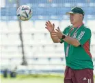  ?? MOISES CASTILLO/AP ?? Head coach Gerardo Martino plays a ball during Mexico’s training session Tuesday.