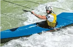  ?? Foto: Marianne Stenglein ?? Rennsport Kanutin Sabine Füsser gewann bei der deutschen Meistersch­afte in Lofer die Silbermeda­ille.