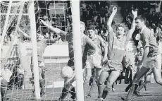  ?? ?? George Berry’s promotion-winning goal for Posh at Chesterfie­ld in 1991.