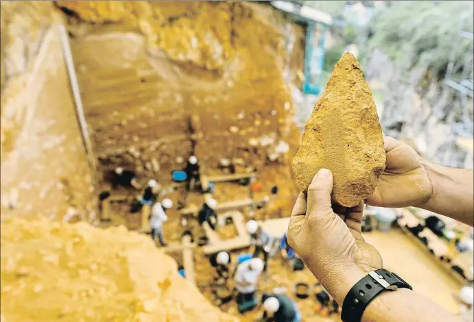  ?? CÉSAR MANSO / GETTY ?? El yacimiento de Atapuerca contiene los restos humanos más antiguos de la Península, y sus descubrimi­entos han tenido una enorme repercusió­n científica