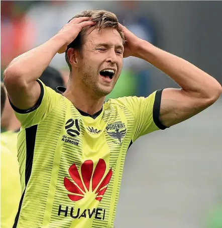  ?? GETTY IMAGES ?? Matti Steinmann of the Wellington Phoenix reacts after missing a shot on goal against Melbourne Victory last night.