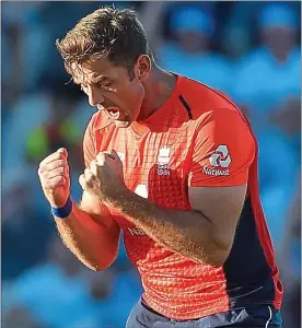  ??  ?? I do: Liam Plunkett wants his England place back after missing games to get married