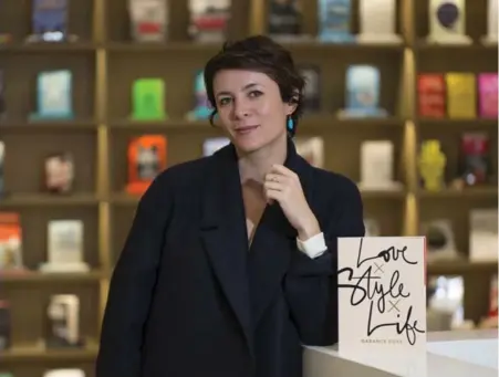  ?? CHRIS SO/TORONTO STAR ?? Style icon Garance Doré’s Love Style Life is a memoir packed with her street photograph­y, distinctiv­e script and illustrati­ons, and candid storytelli­ng.