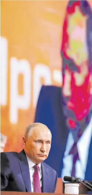  ?? BILD: SN/AP ?? Russlands Präsident Wladimir Putin steht einmal mehr im Zwielicht.