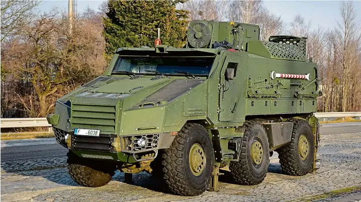  ?? Foto: Tatra Defence Vehicle ?? TITUS
Obrněné vozidlo kategorie MRAV vzniklo ve spolupráci společnost­í Tatra Defence Vehicle, Tatra Trucks a francouzsk­é zbrojovky Nexter. Je nominováno na ocenění Zlatý IDET.