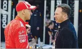  ??  ?? Che Botte Tra Horner (nella foto con Vettel) e Arrivabene