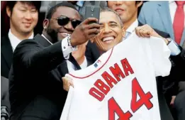  ??  ?? The selfie that Boston
Red Sox designated
hitter David Ortiz took last week with President Obama.