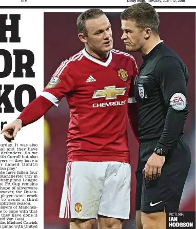  ?? PICTURE: IAN HODGSON ?? Back in the groove: Rooney remonstrat­es with the referee last night