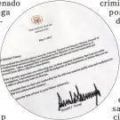  ??  ?? CARTA. Trump echó a Comey con duras críticas.