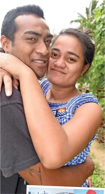  ?? Ronald Kumar ?? TOP: Security guard Eberaim Nakaitu, with wife Teresa Teatanga. Photo: