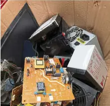  ?? — KAMARUL ARIFFIN/ The Star ?? E- waste collected at the All IT Hypermarke­t in Digital Mall, Petaling Jaya.