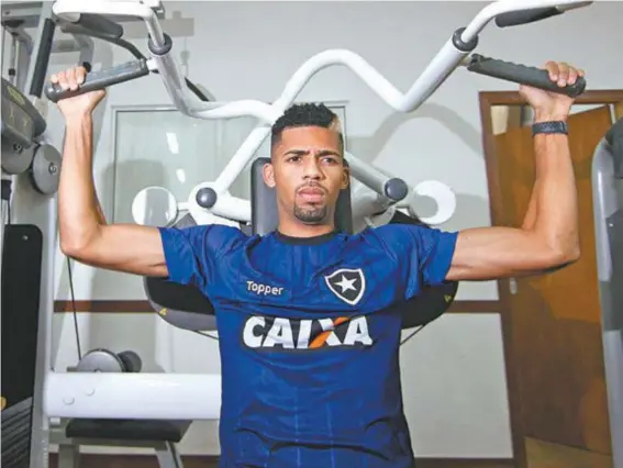  ?? Vitor SilVa / SSPreSS / Botafogo ?? Matheus Fernandes ficou perto de fechar com o Genoa, da Itália, mas deve mesmo ser vendido ao Palmeiras por cerca de R$ 20 milhões