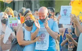  ?? ?? Marcha. En 2021, el hijo, familiares y amigos de Elena pedían justicia.