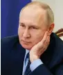  ?? ?? Vladimir Putin says energy is a rapidly evolving area with China.