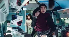  ?? FOTO: EDGE ENTERTAINM­ENT AB / YLE ?? Gong Yoo och Kim Su-Ann i Train to Busan.