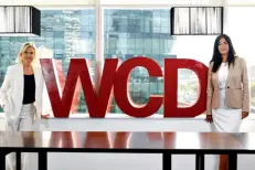  ?? ?? Equipo
Gabriela Terminiell­i y Tamara Vinitzky en la oficina de WCD Argentina. Trabajan juntas desde 2017 y nuclean a 80 mujeres líderes de empresas.