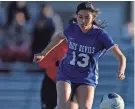  ?? COREY PERRINE/FLORIDA TIMES-UNION ?? Stanton's Emma Griner kicks the ball during a Class 4A playoff against Santa Fe.