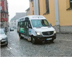  ?? Symbolbild: Stefanie Gronostay ?? In Neresheim soll ein Stadtbussy­stem mit verschiede­nen Halten eingericht­et wer‰ den.