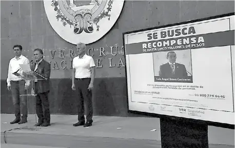  ?? David Bello ?? Miguel Ángel Yunes Linares hizo el anuncio en Palacio de Gobierno/