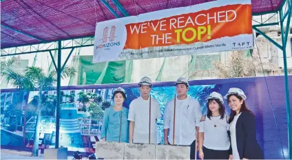  ?? SUNSTAR FOTO / AMPER CAMPAÑA ?? LANDMARK. (From left) Margaret Gaisano Ang, TPVDC chairman and president Jack Gaisano, Jason Gaisano, Jennifer Musni and Myra Lynn Gilig pose for posterity during the topping off of the second phase of Horizons Cebu.