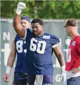  ?? Brett Coomer/Staff photograph­er ?? Texans guard A.J. Cann is following a plan that focuses on proper hydration.