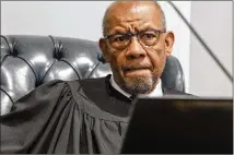  ?? GRACE BEAHM ALFORD/THE STATE (COLUMBIA, S.C.) ?? Judge Clifton Newman presides in January at Alex Murdaugh’s murder trial in Walterboro, South Carolina. In 2021, the chief justice of South Carolina’s Supreme Court appointed Newman to handle the criminal matters involving Murdaugh.