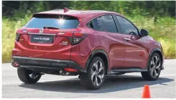 ??  ?? The HR-V RS offers greater driving stability.