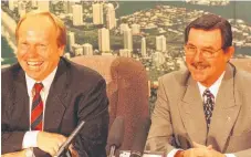  ??  ?? The then Premier Peter Beattie with Mayor Gary Baildon in 1998.