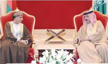  ?? MOHAMED AL RASHDI ?? His Highness Sayyid Fahd bin Mahmood al Said with King Hamad bin Issa al Khalifa of Bahrain in Manama on Tuesday. PHOTOS BY