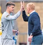  ??  ?? Gary Holt thanks Max Stryjek for his a clean sheet against Rangers