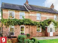  ?? ?? 9
Pretty cottage in Midhurst, West Sussex