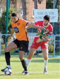  ?? ?? Luke Appleton in action for Windsor against Wokingham & Emmbrook earlier this season. Photo: Andrew Batt