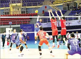  ?? SUPPLIED ?? Cambodia’s volleyball team plays against the Philippine­s during at the 31st SEA Games in Vietnam last year.