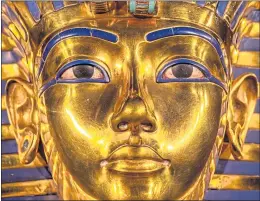  ?? ?? A replica of the Tutankhamu­n’s funeral mask found in Egypt
