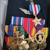  ?? BILL RETTEW — MEDIAENEWS GROUP ?? The Silver Star and other medals pinned to U.S. Army veteran Larry Liss.