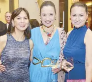  ??  ?? Gina Aboitiz, Mia Borromeo, Marilou Batchelor