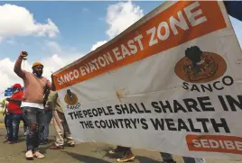  ?? Picture: Nigel Sibanda ?? ALL FOR ONE. Sedibeng residents head to Eskom head office in solidarity with those whose power supply was disconnect­ed.