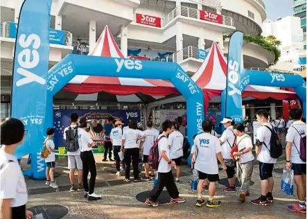  ??  ?? Visit yes’ booths during the Penang Starwalk to find out more about packages and plans.