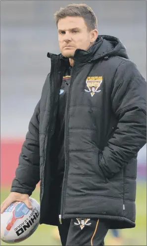  ?? PICTURE: BRUCE ROLLINSON ?? IN CHARGE: Simon Woolford will be at the helm tonight for his first match in control at Huddersfie­ld Giants, when they face Catalans Dragons in the Challenge Cup quarter-finals.