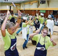  ?? FOTO: B&K ?? Schon im vergangene­n Jahr ging es beim Fest der Begegnunge­n hoch her. Auch diesmal kann sich das Programm sehen lassen.