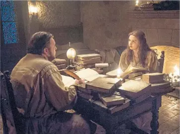  ?? Helen Sloan ?? JOHN BRADLEY and Hannah Murray in a scene from Episode 5 of HBO’s popular “Game of Thrones.”