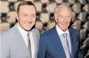  ??  ?? Los actores Kevin Spacey y Chistopher Plummer.