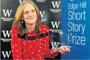  ?? Tessa Hadley with her Edge Hill Short Story Prize ??