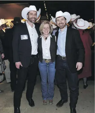  ??  ?? Chris Severson-Baker, Alberta premiere Rachel Notley
and Ed Whittingha­m