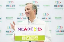  ??  ?? José Antonio Meade pidió a sus oponentes no tener miedo y explicar de dónde ha surgido su patrimonio, pues de cara a la elección es un tema serio.