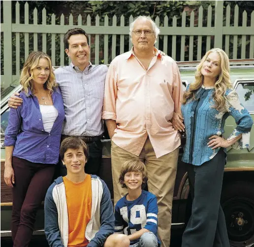  ?? Hoper Stone / Warner Bros. Entertain ment ?? Clockwise, from left, Christina Applegate, Ed Helms, Chevy Chase, Beverly D’Angelo,
Steele Stebbins and Skyler Gisondo, in a scene from Vacation.