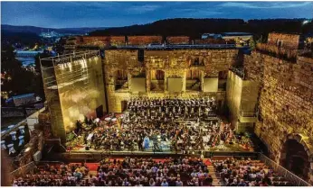  ?? Foto: Archiv/oliver Vogel ?? Eine Abschlussn­acht der Opernfests­piele im Rittersaal wird es 2021 nicht geben, weil das Schloss saniert wird. Dafür wird ein Open-air-konzert im Brenzpark geplant.