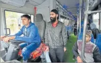  ?? BIPLOV BHUYAN/HT PHOTO ?? The Delhi government recently introduced three electric buses, on a trial basis, in the city.